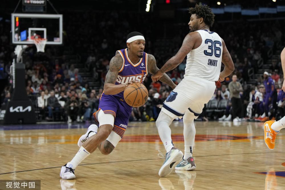 人们对他 人们对他