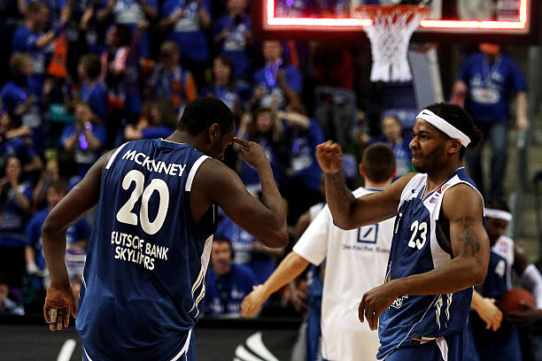 我可以帮你 我可以帮你