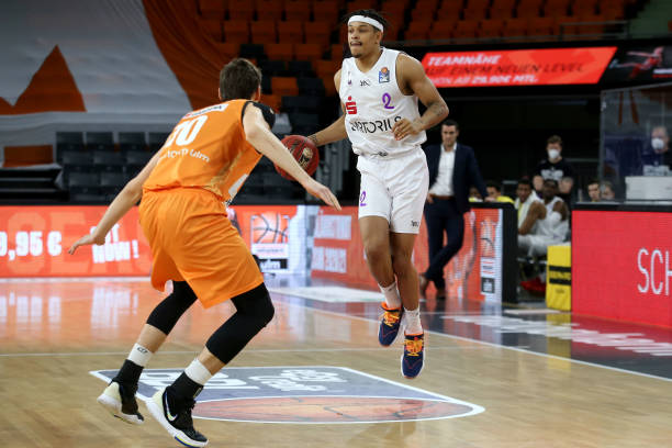 利用规则的 利用规则的